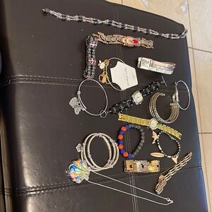 Elegant Vintage and new old stock Jewelry Set